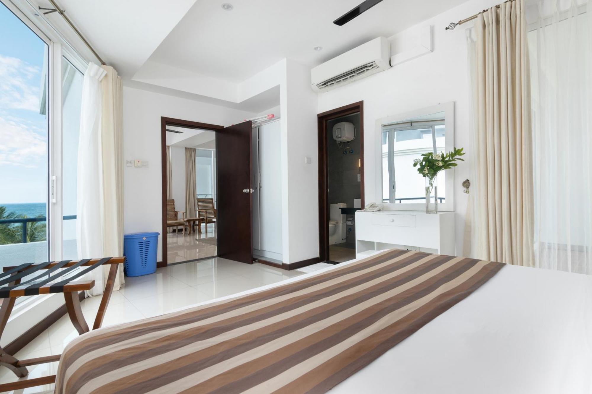 Oceanfront Condominium - Nilaveli Exterior foto